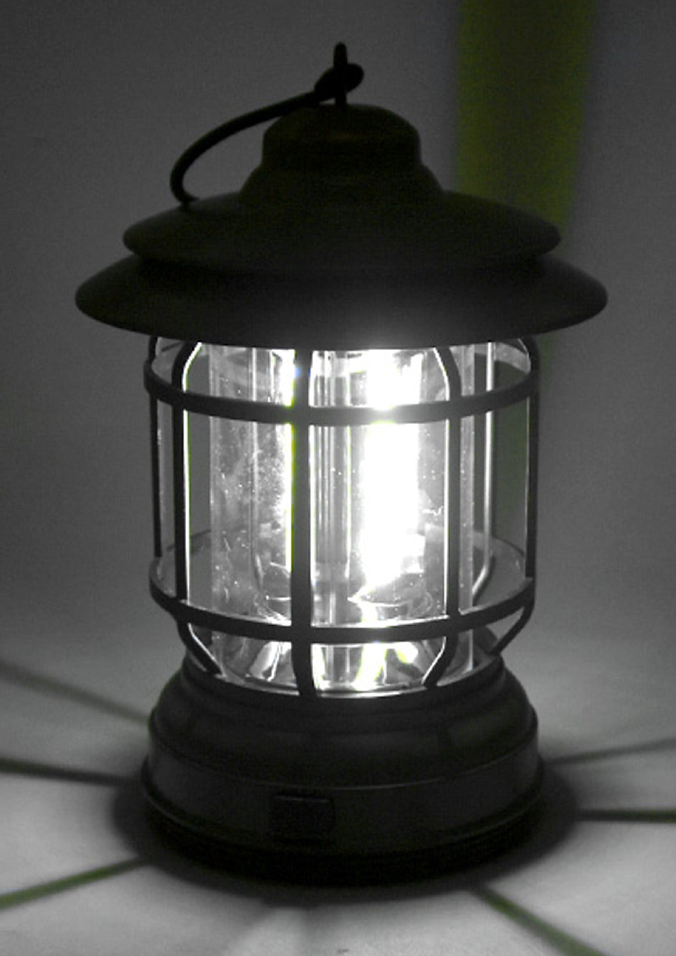 Retro Portable Rechargeable Outdoor Lamp